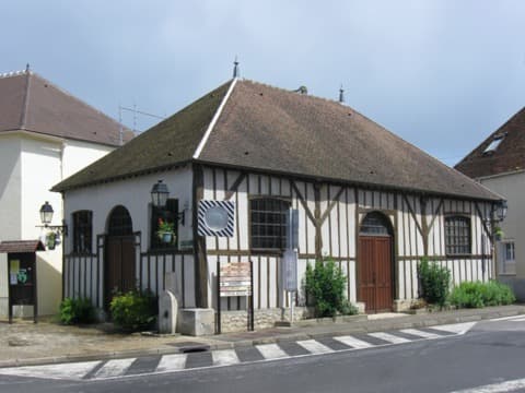 Décorateur et Aménageur d'intérieur Beton-Bazoches