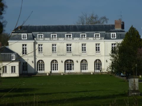 Décorateur et Aménageur d'intérieur Condé-Sainte-Libiaire